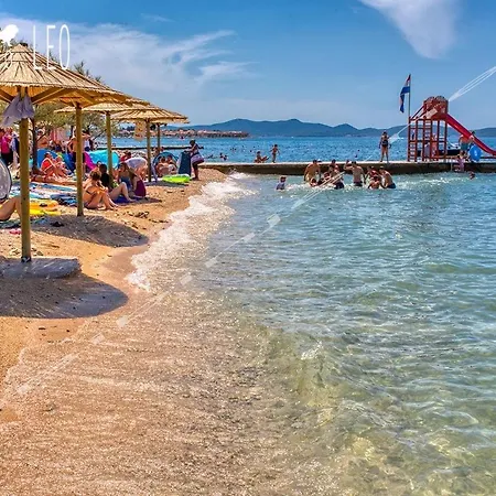 アパート Luxury Leonika ビビニェ