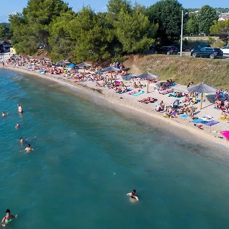 Luxury Leonika アパート *