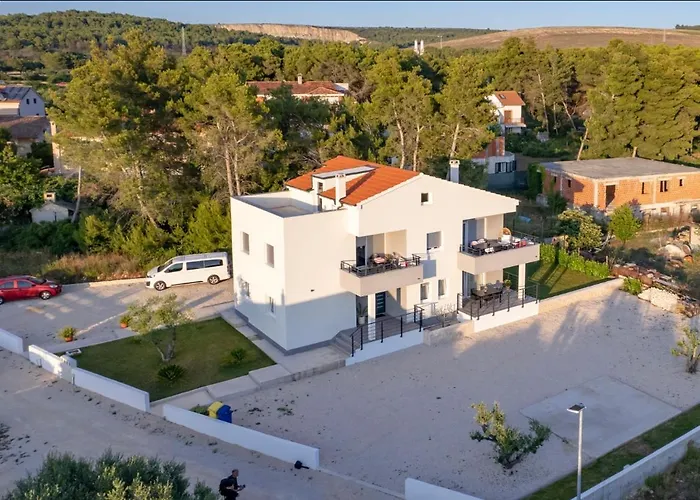 Apartment Luxury Leonika