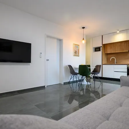 Luxury Leonika Apartment Bibinje