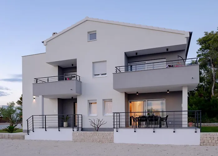 Luxury Leonika Apartman Bibinje