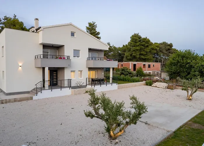 Luxury Leonika Apartman *