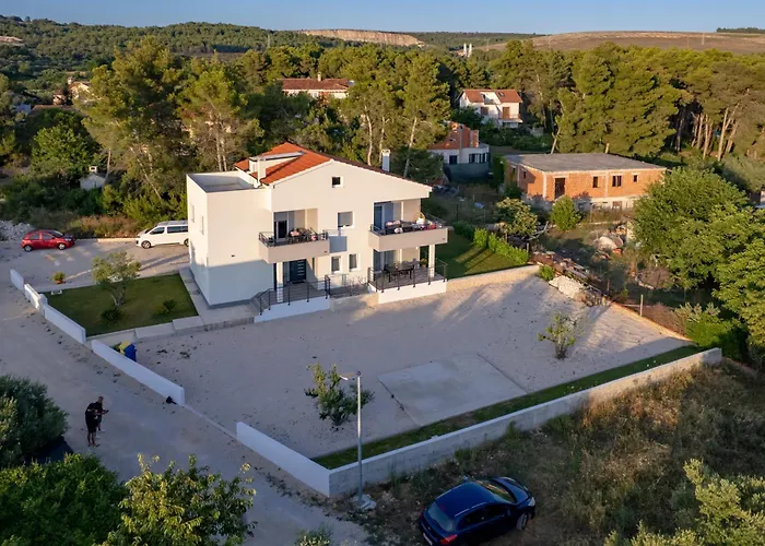 Luxury Leonika Apartman Bibinje